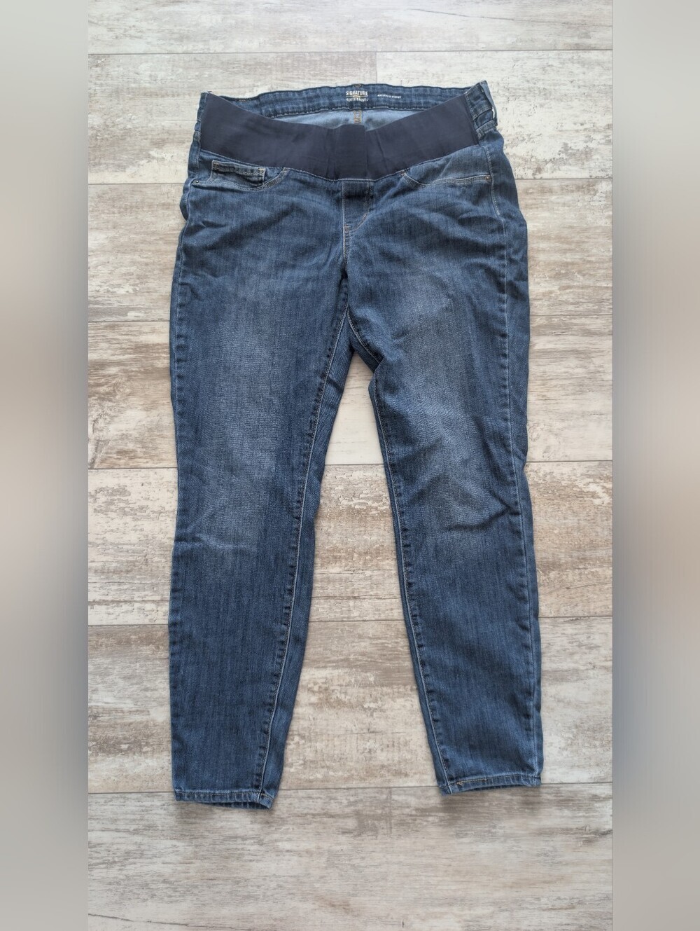 Levi's Dark Blue Maternity Jeggings with Black Support Panel